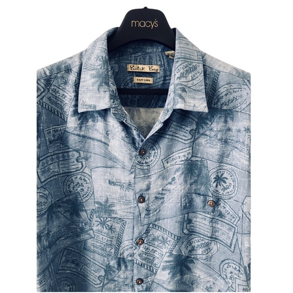 ❌SOLD❌Batik Bay Easy Care Travel Shirt - Picture 4 of 8